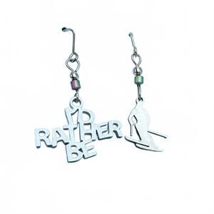 NEW CLOSE 2 UR HEART women's i'd rather be skiing earrings in silver